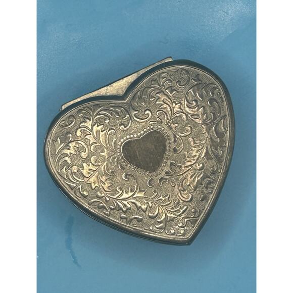Vtg Silvertone Heart Trinket Jewelry Box Scrollwork Leaves Design Romance Love - Picture 4 of 8